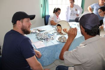 Novembro Azul: Mobilização Oftalmológica realizou exames e encomendas de óculos