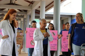 Mobilização contra dengue com estudantes