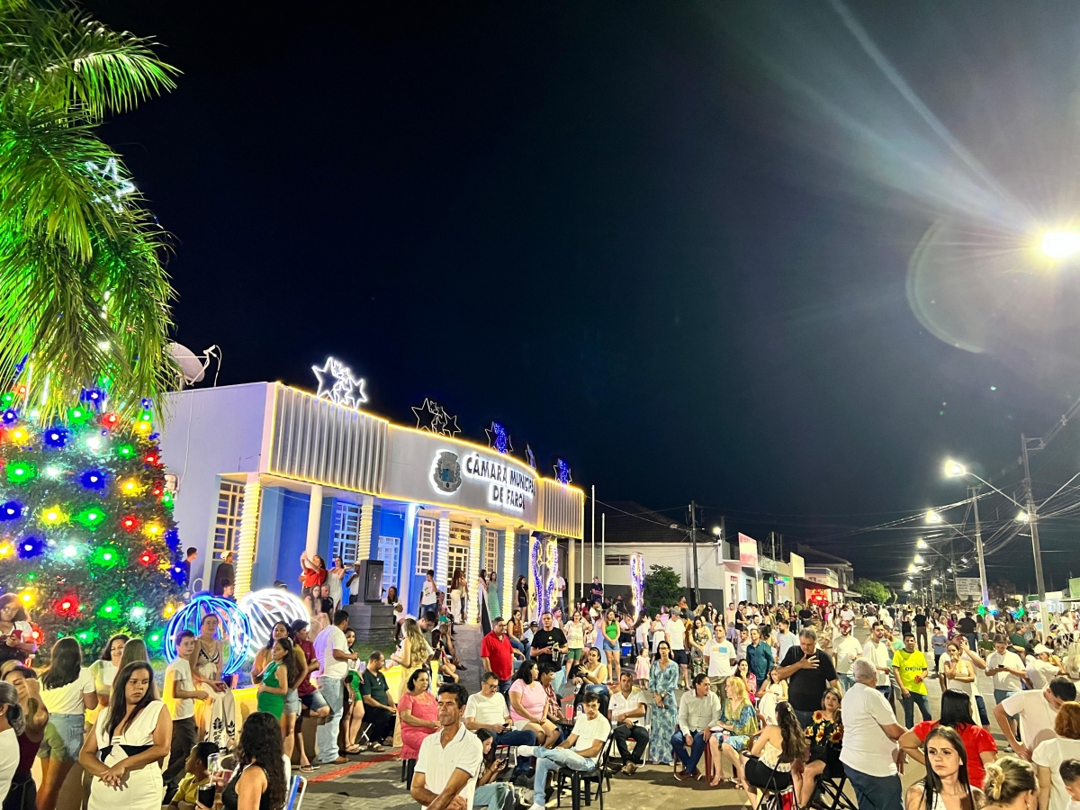 2025: Grande festa abrilhantou noite da virada em Farol