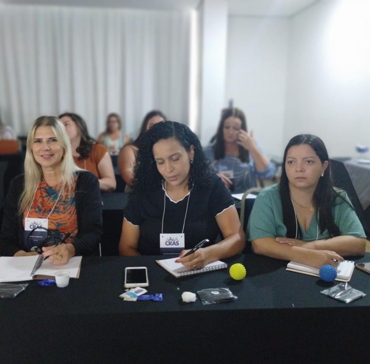 Farol participa de capacitação sobre trabalho social com famílias