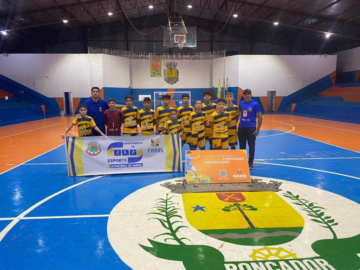 Escolinha de Futsal é Prata: Farol é vice-campeão na fase regional dos Jogos Escolares do Paraná