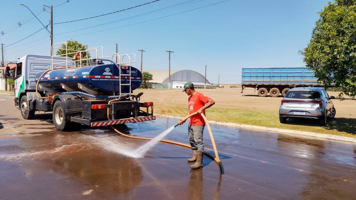 Farol garante aumento de 4,41% aos  servidores e 5,40 ao setor educacional